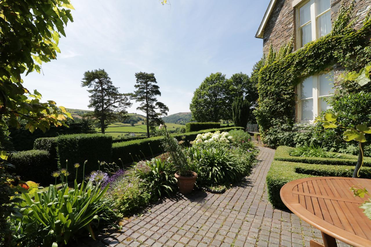 Aber Clwyd Manor Villa Derwen Dış mekan fotoğraf